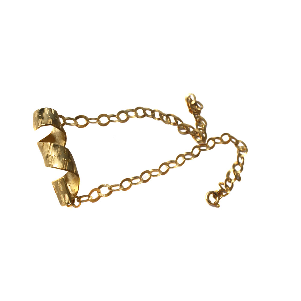 Bouclé necklace